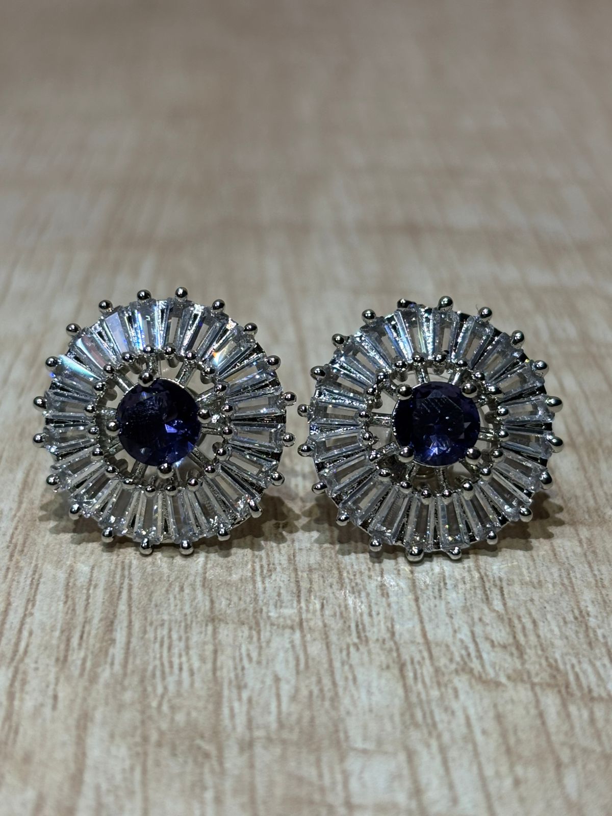 Sparking American diamond stone studs