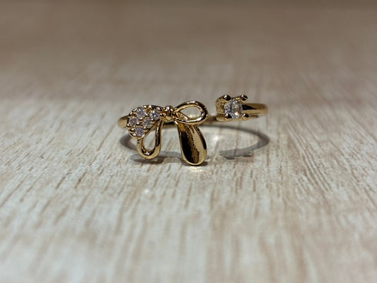 American diamond golden fancy ring