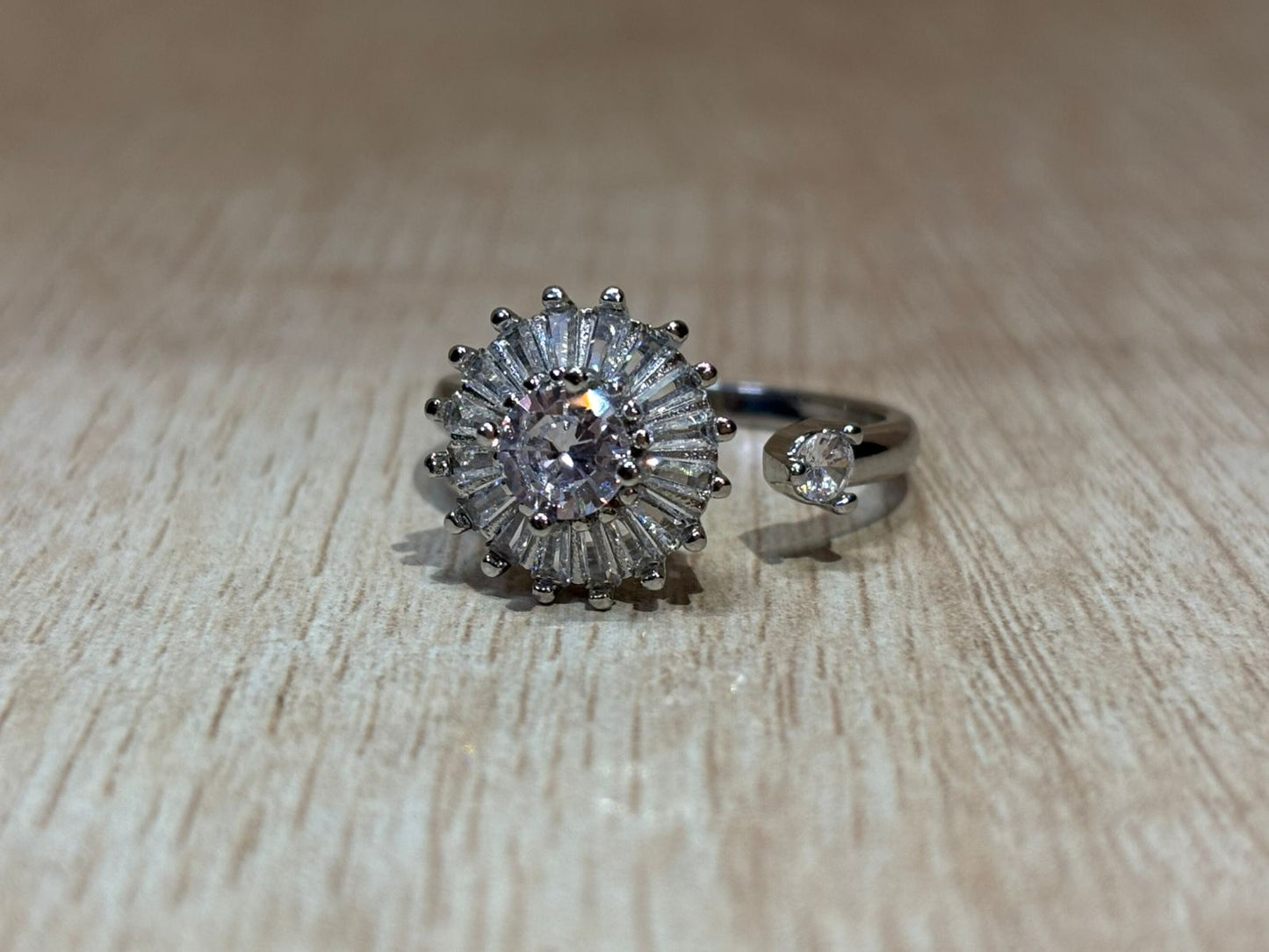 American diamond silver rotational ring