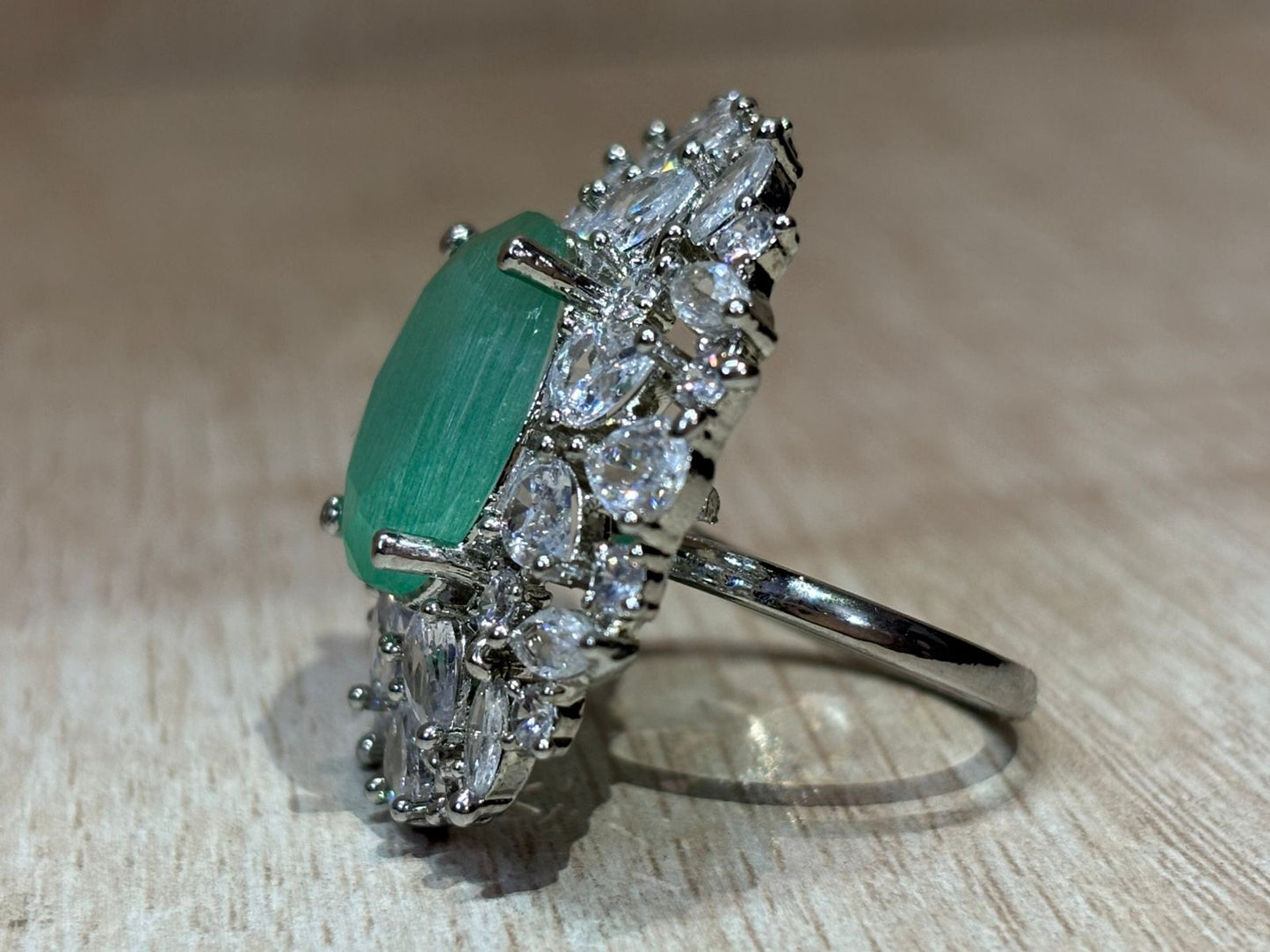 American diamond silver charming ring