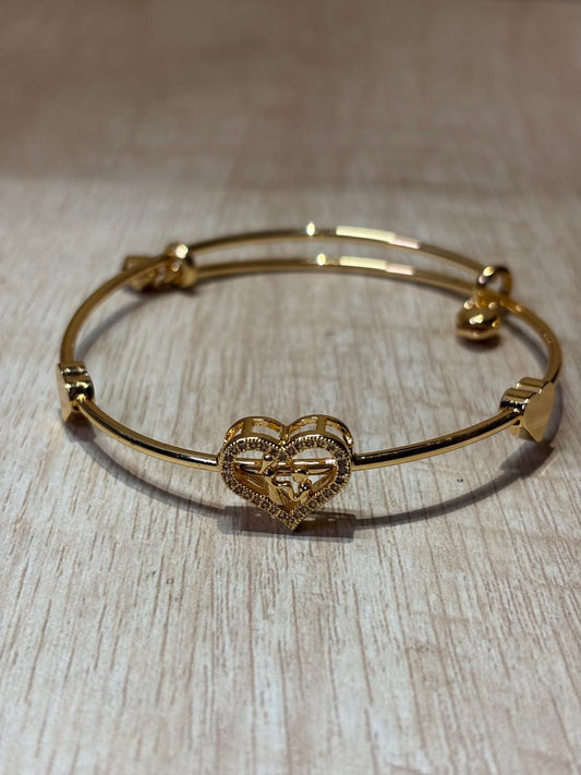 Stylish Anti tarnish gold plated adjustable heart shape bracelet